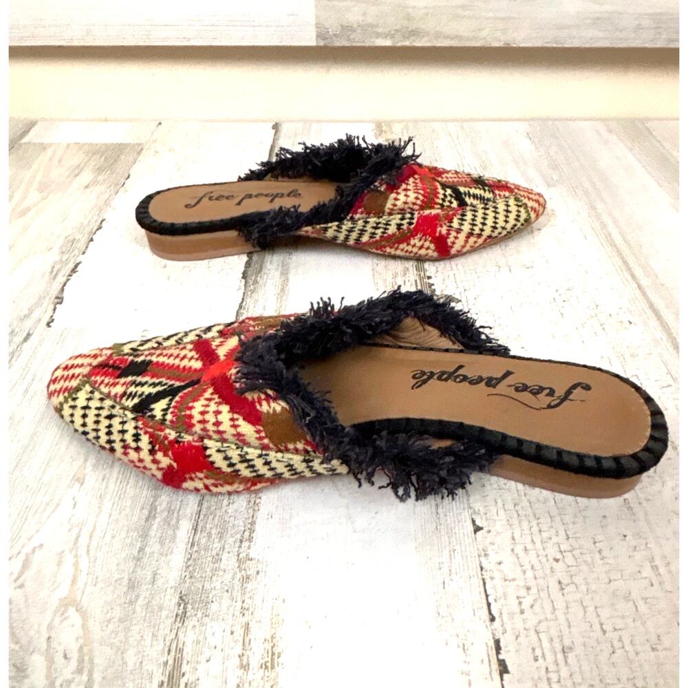 Free People New Port Fringe Slide Mules Womens EU 36 US 5.5 Multicolor Boho - Picture 7 of 8